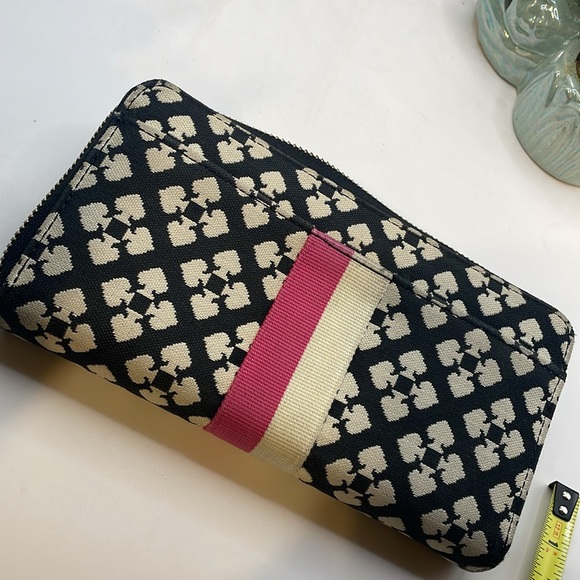 Kate Spade Black and Cream Wallet with Pink Stripe - Picture 10 of 11